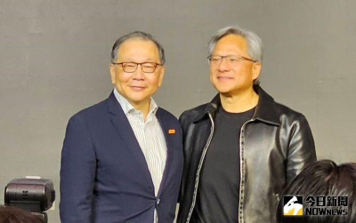 聯發科蔡力行、輝達黃仁勳話家常　齊宣布聯手攻智慧座艙方案