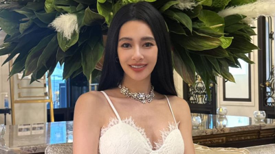 王思佳「穿蕾絲小可愛」參加婚禮　不怕搶新娘鋒頭：這才是禮貌