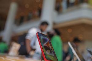 全球手機銷量連續8個季度下滑！蘋果iPhone市佔創同期新高