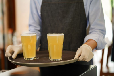 開學苦哈哈！大學生平均揹34萬學貸　91.2%計畫打工創新高