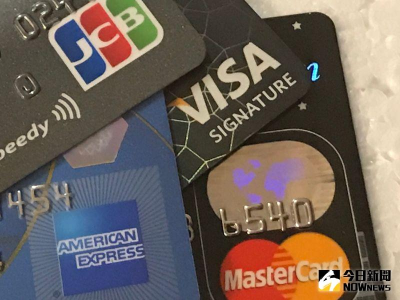 看電影刷卡也能省荷包！不分平假日天天67折　銀行曝這群人最懂刷