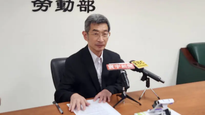《最低工資法》卡4年！不得「二度退回條款」遭刪、政院掌核定權