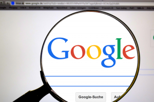 Google 首頁藏春節彩蛋！輸入14組關鍵字召喚龍年煙火秀