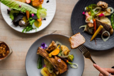 夢幻福利TOP3：員工餐廳、飲料吧、停車位　「帶寵物上班」最無感