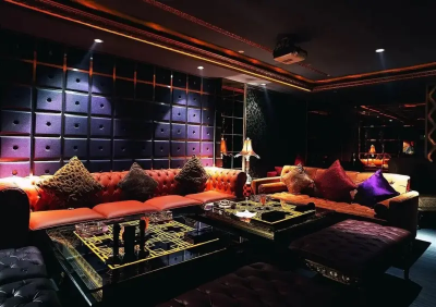 賀軍翔遭搜索！揭密頂級酒店「巴塞隆納」　1晚消費抵上班族月薪