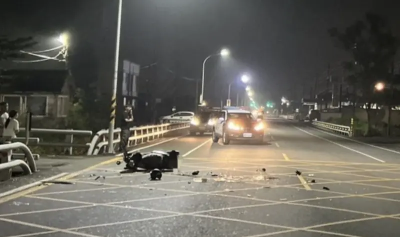 女駕駛右轉未禮讓！19歲騎士返家途中遇死劫　連人帶車撞飛不治