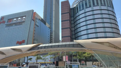 台中新光三越發生氣爆！遠百正常開業　股價急拉逾4％爆量狂飆