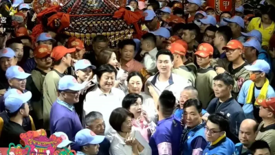 今夜大甲媽起駕很藍！天後盧秀燕扶轎　傅崑萁夫婦首度現身卡C位