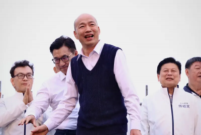 韓國瑜號召韓粉集結重現群眾魅力　他狂讚：「辣個男人」又回來了
