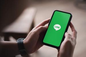 iPhone 一招啟動 LINE 神功能！到家、低電量自動傳訊息報備