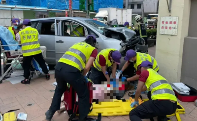 辦殘障補助遇死劫！夫妻遭暴衝車輛撞飛到牆上、釀1死3傷