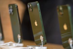 iPhone 13還能繼續戰！蘋果更新讓舊機解鎖衛星連接功能