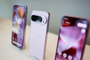 都2025年了！最佳Android手機竟還是它、台灣價崩跌至1.5萬