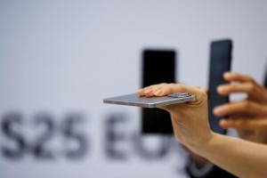 超薄手機被控偷學iPhone 17 Air！安卓第一大品牌發聲：不可能