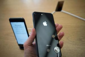這 2 款 iPhone 遭列入過時名單！蘋果不再保證維修
