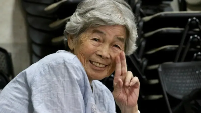 日本最強「自拍婆婆」97歲離世！72歲開始學攝影　摔車照紅遍全網
