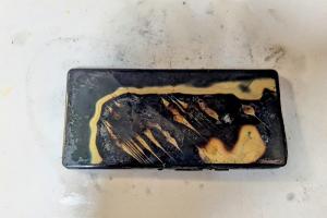舊款Pixel手機接連爆電池自燃！Google證實：將限充防過熱