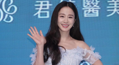 金泰希睽違13年訪台奶音問好全場融化！韓國第一天然美女曝最想喝珍奶