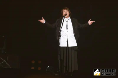 伍佰台上突質問「現在才來演唱會？」出道35年「這2點」不如從前