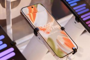 Pixel 9 大崩價別衝動！8 個理由告訴你等 Pixel 10 更值得