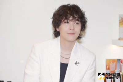 FTISLAND李洪基對抗罕病20年！8次手術傷口留疤　自卑不敢去澡堂
