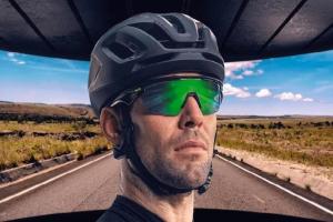 酷酷的智慧眼鏡要來了！Oakley 預告聯手 Meta 發表新產品