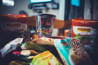 上半年熱銷泡麵排行　這款零食竟佔榜賣破千萬！網驚：真台灣味