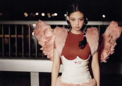 Jennie接棒Rosé、Lisa挑戰喫辣！喫到爆走崩潰直呼：推薦Jisoo來