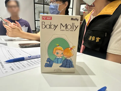 小心盜版！泡泡瑪特官方教4步驟　驗證Labubu公仔「是真是假」