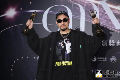 金曲獎／出包事蹟盤點！熱狗唱一半下跪　莫文蔚發音不標準鬧烏龍