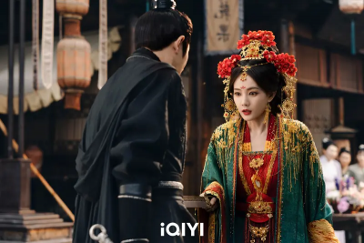 《書卷一夢》李一桐拍到想罷工！三角戀「互捅轉圈」成魔性名場面