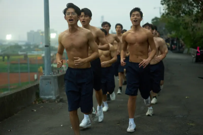 《進行曲》鮮肉體格比拚超吸睛！胸肌大、氣質壯、野獸毛應有盡有