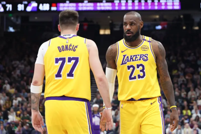 NBA評論／檢視LeBron合約！無續約退居幕後　湖人進入Doncic時代