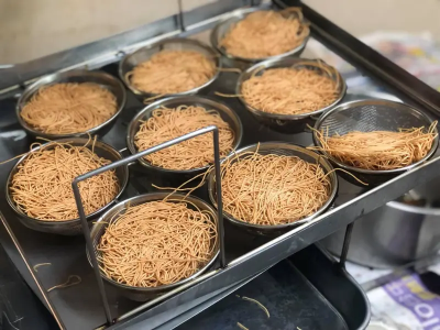 颱風天泡麵改喫雞絲麵！老饕全推「一品牌」　發明者、建議煮法曝