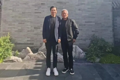 黃仁勳傳訪中與雷軍合照曝！才喊美國別擔心解放軍用輝達晶片