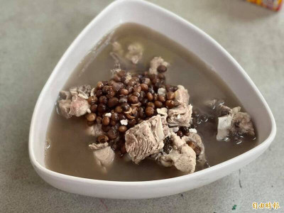 原鄉樹豆屬全穀雜糧 排骨湯料理營養加分