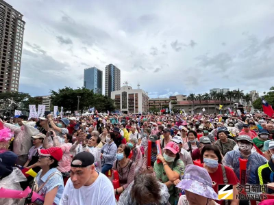 百工百業挺罷掀反串潮！「百家姓」大玩諧音梗：罷免失敗喜洋洋
