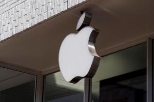 蘋果 iOS 26 驚見神祕新品現蹤！暗示可操控 Siri、還有螢幕顯示