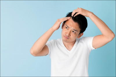 落髮非單一疾病 恐是身體警訊