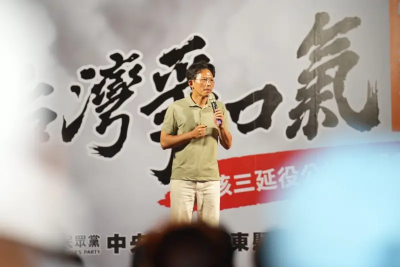 中南部淹水災情慘重　黃國昌：販售黨慶小物所得150萬全數捐出
