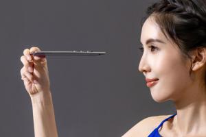 懂娛樂、會修圖、工作一把罩　三星Z Fold7成爸爸的全能助手