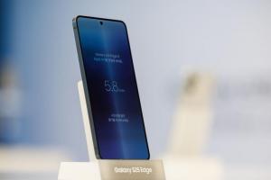 下代安卓超薄旗艦兩大升級曝光！傳這項規格輾壓iPhone 17 Air
