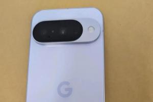 Google Pixel 10要砍實體SIM卡槽？最新模型機曝光揭仍有變數