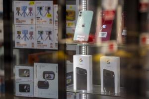外媒點名這 7 款手機現在先別買！有更好的選擇