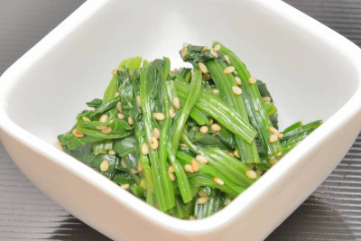 菠菜護眼、健骨、控血壓 醫：料理1動作降結石風險