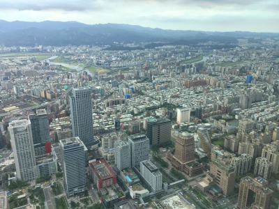 預售屋爆解約潮？房貸拉「緊」報　目前這些銀行還有額度免排隊