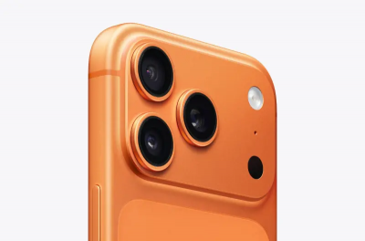 iPhone 17 Pro「宇宙橙」其實超潮？美媒讚夠時尚　關鍵在她身上