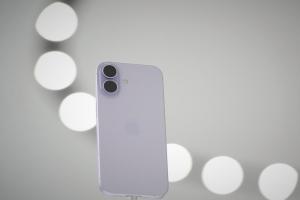 換機潮引爆！蘋果 iPhone 17 首波預約名額 3 分鐘被掃空