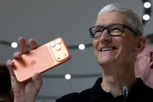 蘋果iPhone 17新陣容外型大改版 Air手機厚度5.6mm史上最薄 AirPods Pro 3支援即時翻譯