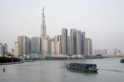 越南信貸狂飆引發泡沫疑慮　學者警告通膨風險恐重創經濟